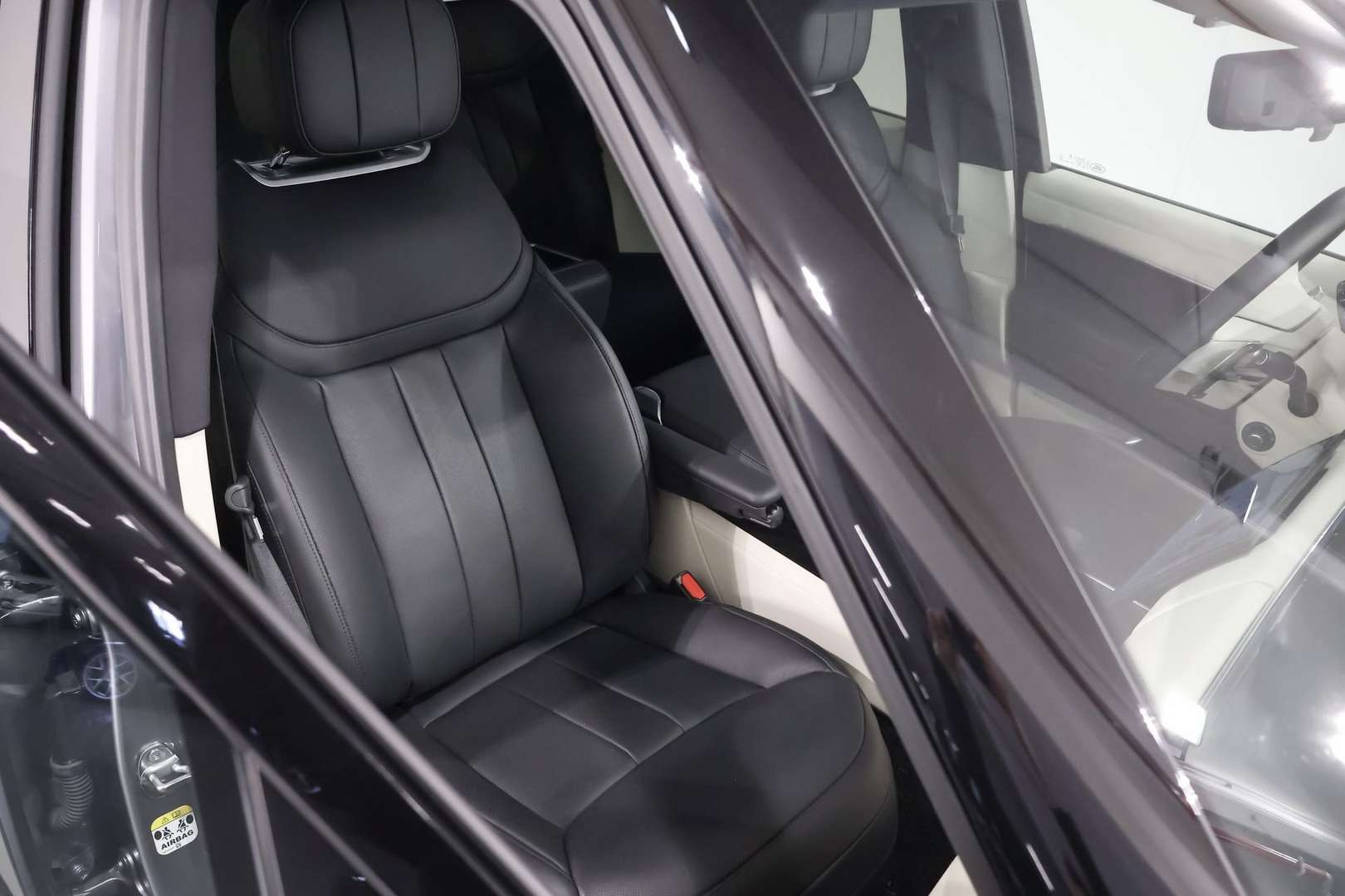 Land Rover Range Rover HSE 3.0D I6 350 MHEV - 2025 - Joinsteer - #8