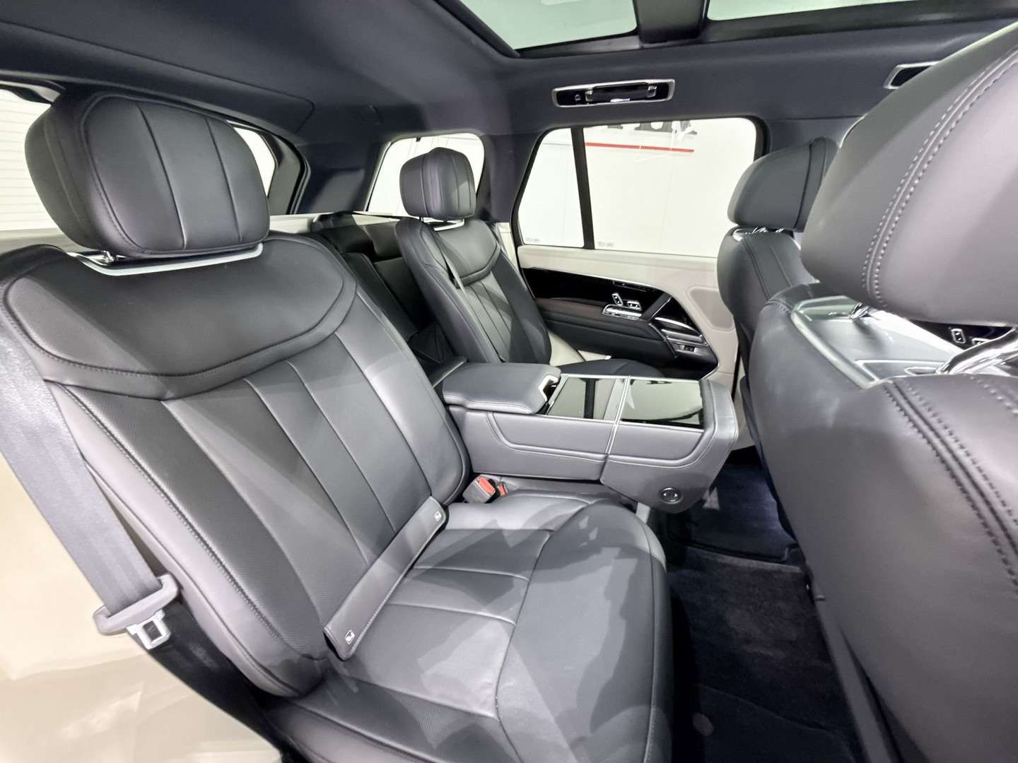 Land Rover Range Rover HSE 3.0D I6 350 MHEV - 2025 - Joinsteer - #16