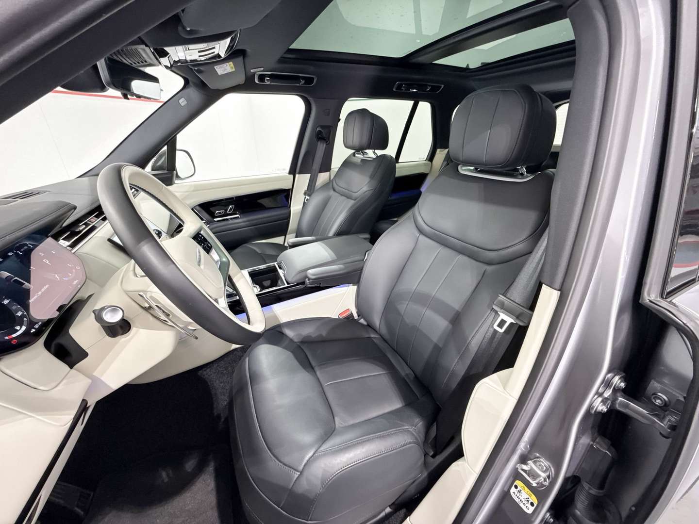 Land Rover Range Rover HSE 3.0D I6 350 MHEV - 2025 - Joinsteer - #17