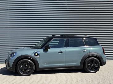 Mini Countryman COOPER SE — photo 3
