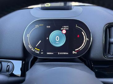Mini Countryman COOPER SE — photo 11