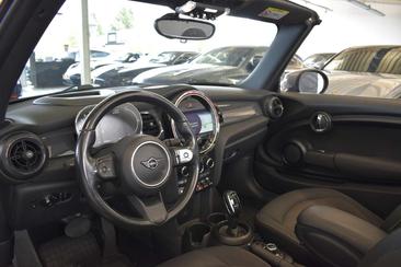 Mini Cabrio COOPER — photo 8