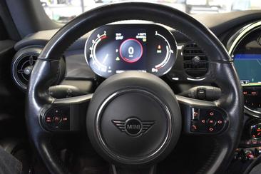 Mini Cabrio COOPER — photo 11