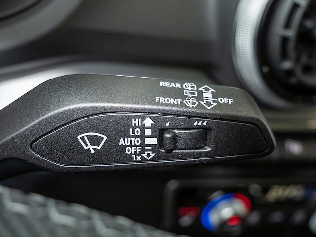 Audi Q2 S Line 35 TFSI S Tronic - 2026 - Joinsteer - #16