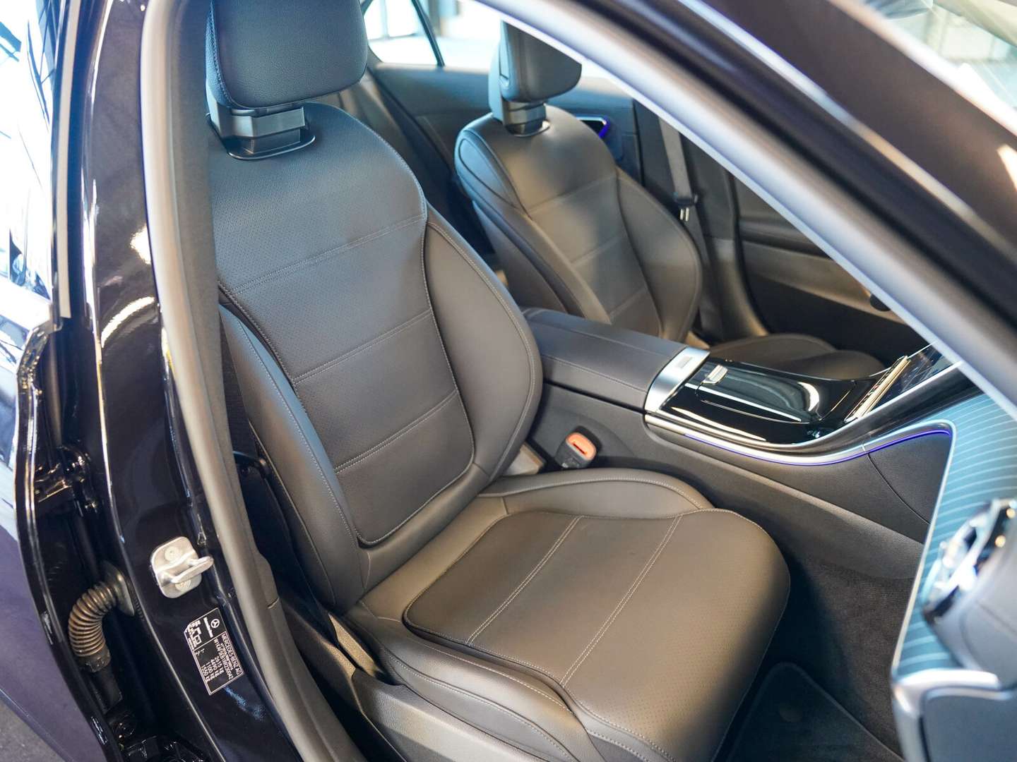 Mercedes Classe C 300 Avantgarde - 2024 - Joinsteer - #7