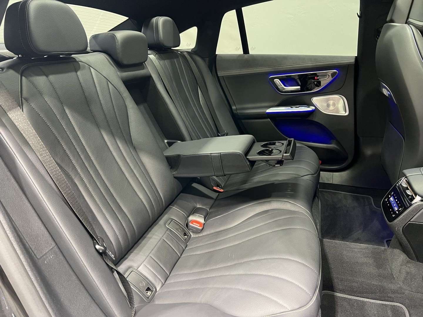 Mercedes EQE 350 Premium - 2025 - Joinsteer - #24