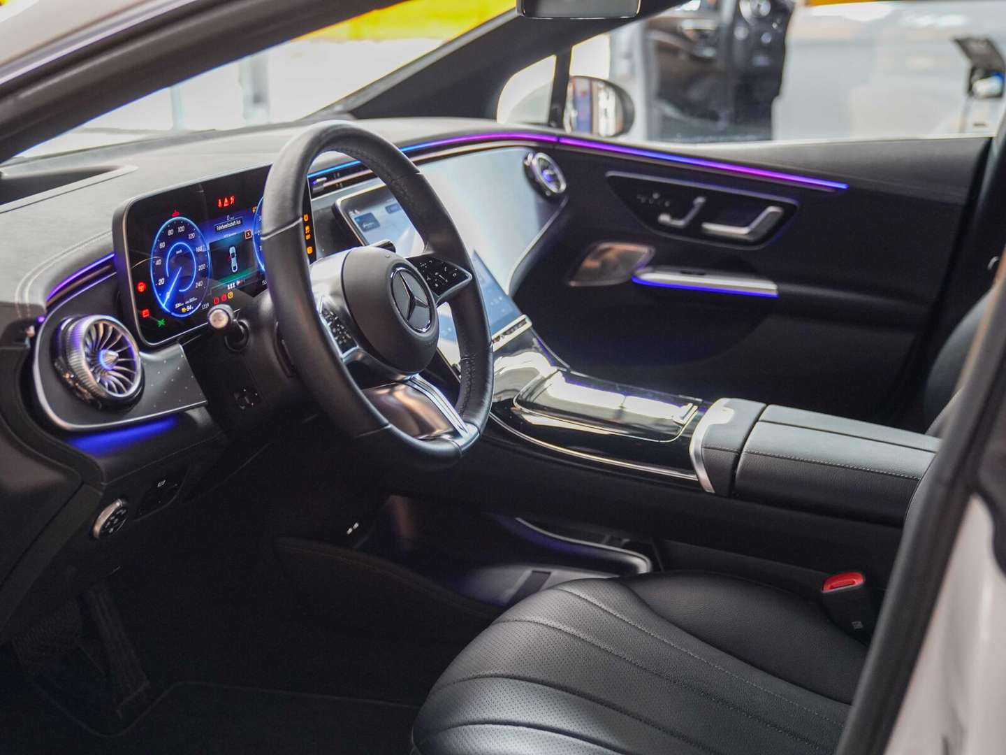 Mercedes EQE 300 PREMIUM - 2024 - Joinsteer - #16