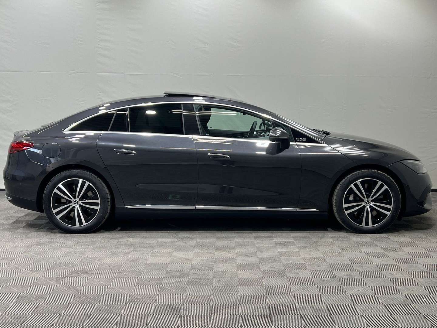 Mercedes EQE 350 Premium - 2025 - Joinsteer - #27