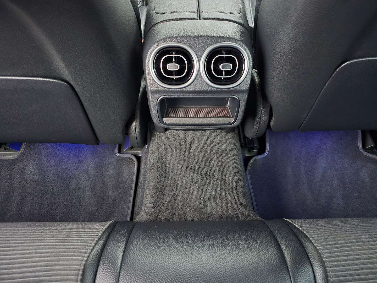Mercedes Classe C C 220 Avantgarde - 2024 - Joinsteer - #29