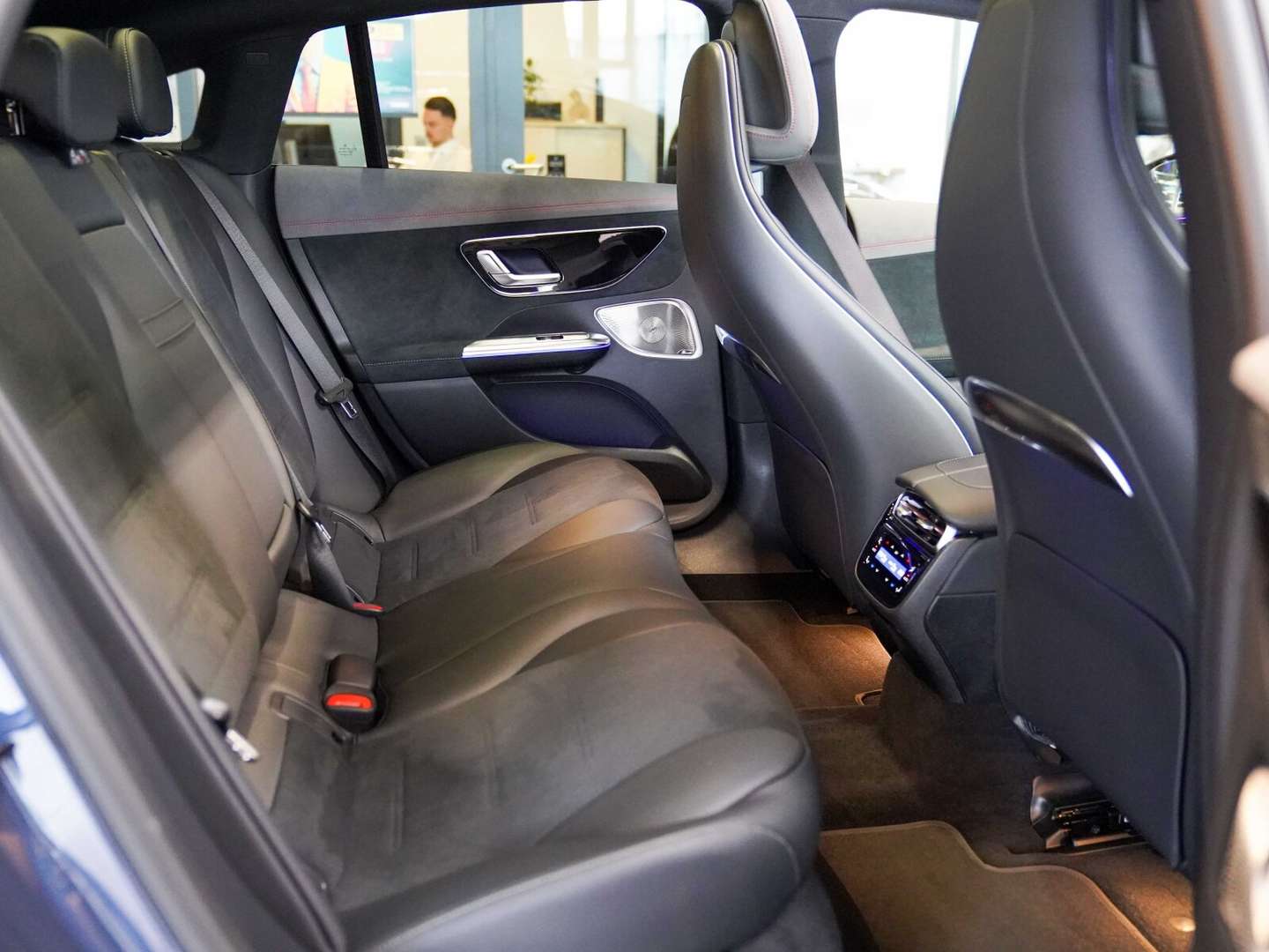 Mercedes EQE 350 AMG Line - 2025 - Joinsteer - #10