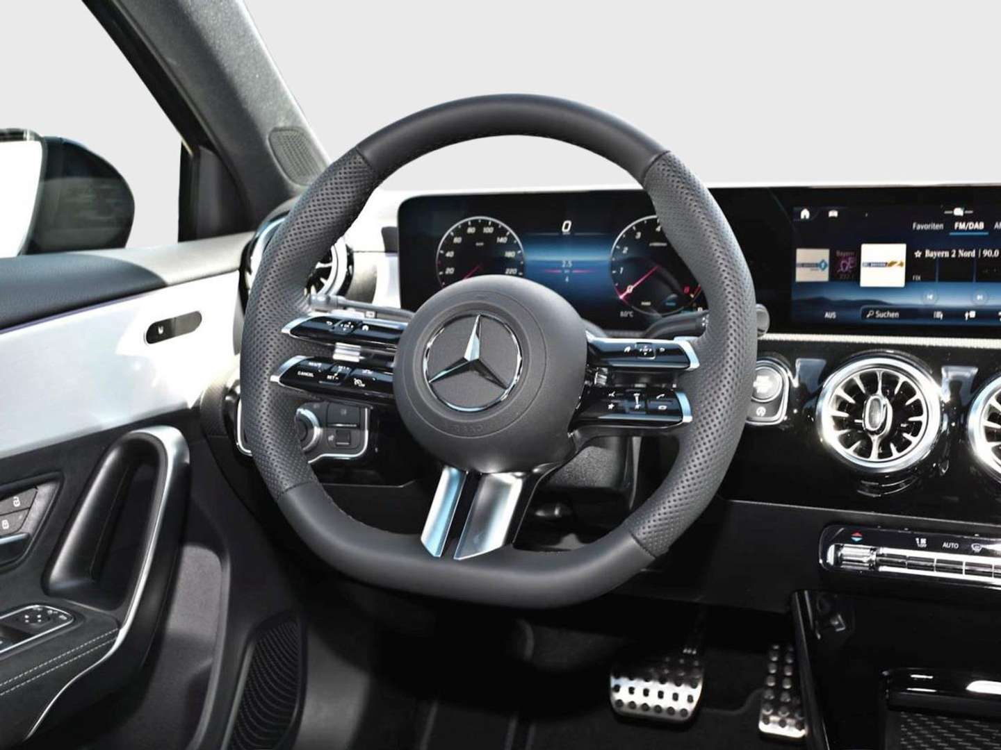 Mercedes Classe A 180 180 AMG Line - 2026 - Joinsteer - #8
