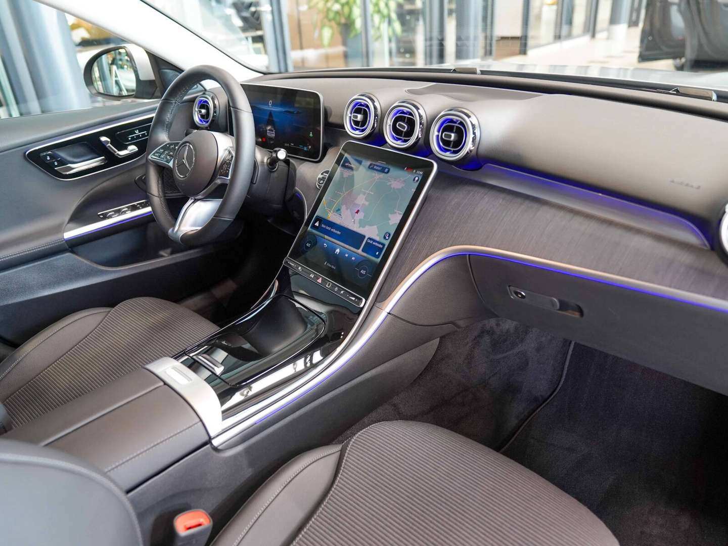 Mercedes Classe C 180 AVANTGARDE - 2025 - Joinsteer - #10
