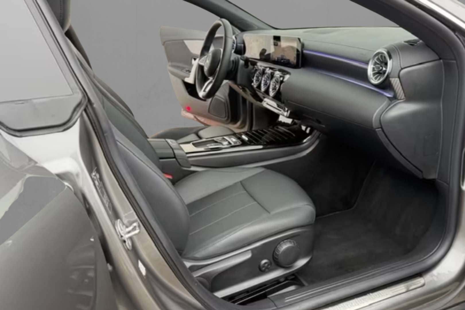 Mercedes CLA 180 Premium Plus - 2025 - Joinsteer - #6