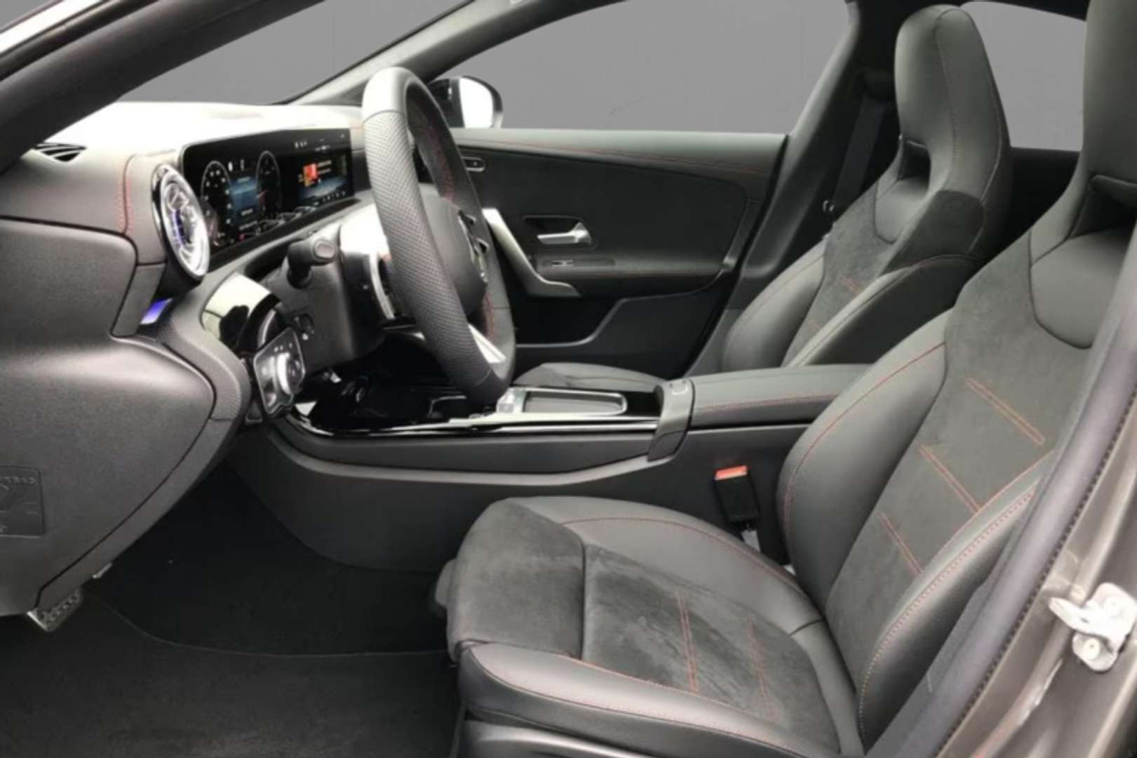 Mercedes CLA 200 AMG Line - 2025 - Joinsteer - #5