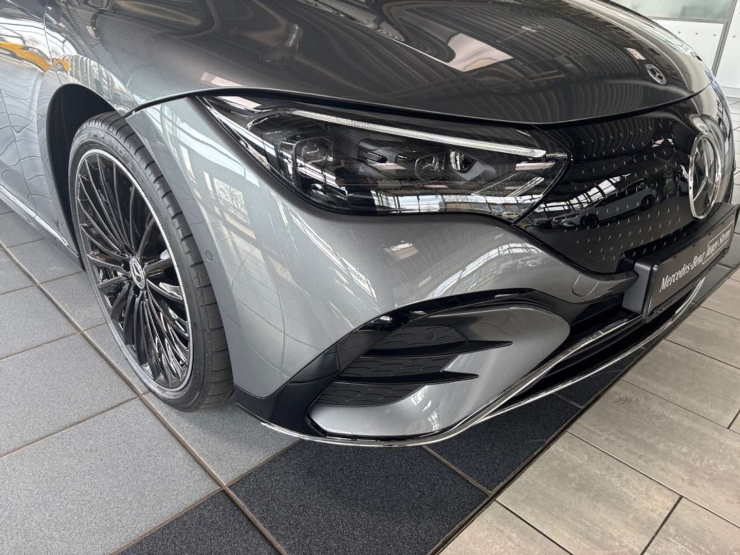 Mercedes EQE 300 AMG Line - 2025 - Joinsteer - #21