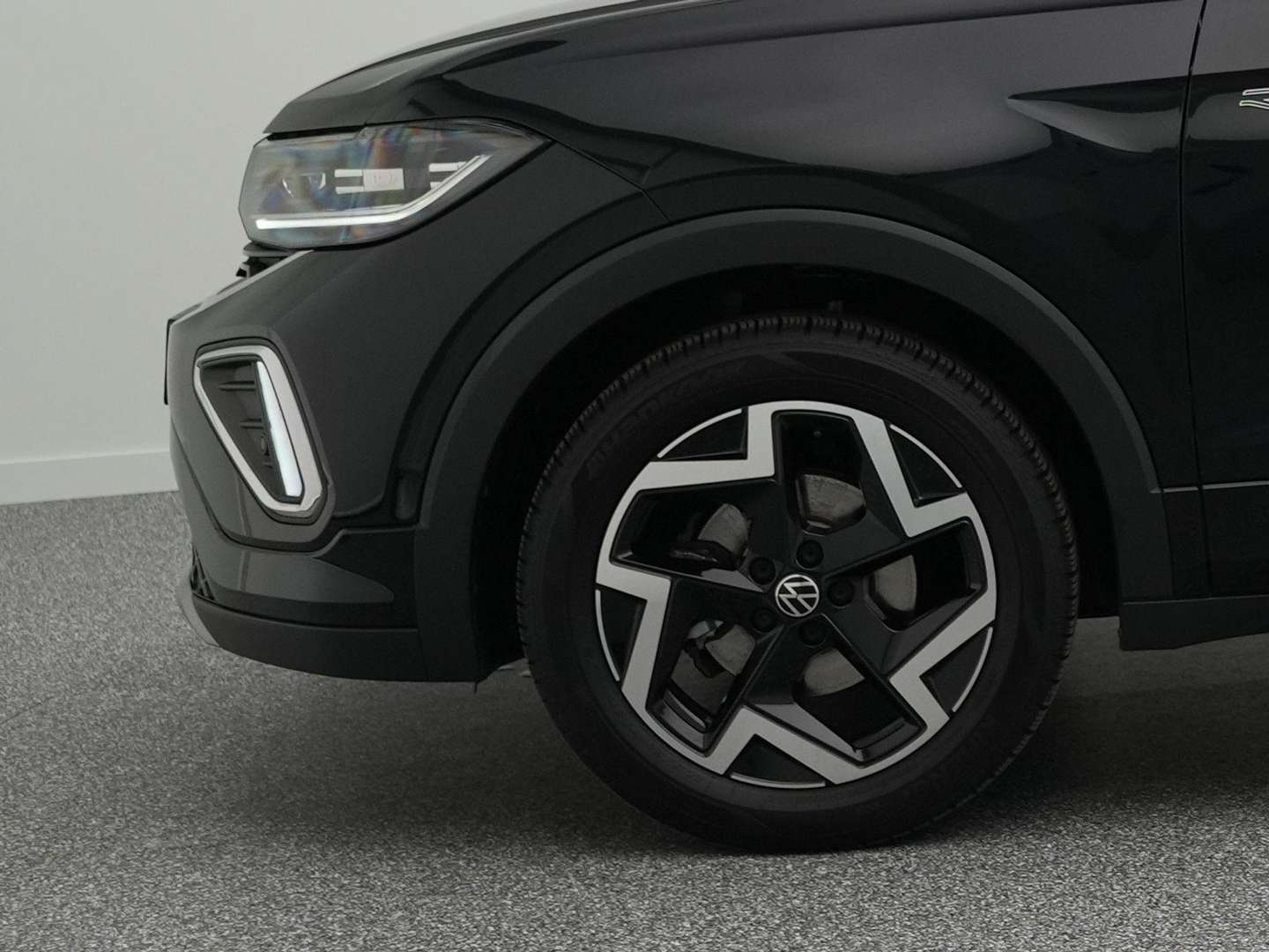 Volkswagen T-CROSS R-Line - 2025 - Joinsteer - #6
