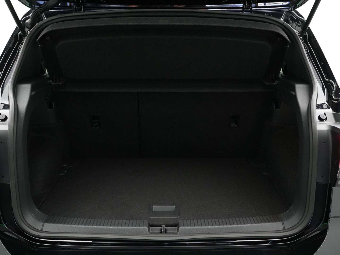 Volkswagen T-CROSS R-Line - 2025 - Joinsteer - #13