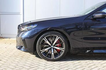 BMW I5 M Sport EDrive40 — photo 2