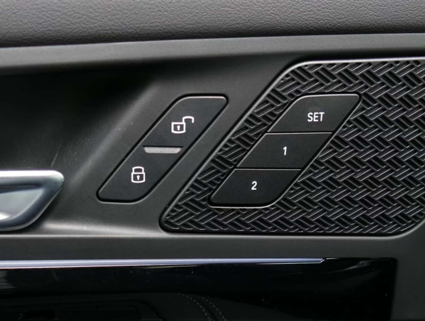 BMW X1 SDrive 18i - 2023 - Joinsteer - #10
