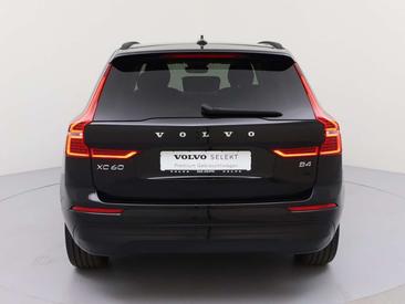 Volvo XC60 B4 Core — photo 6