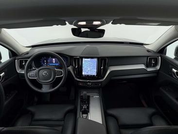 Volvo XC60 B4 Core — photo 39