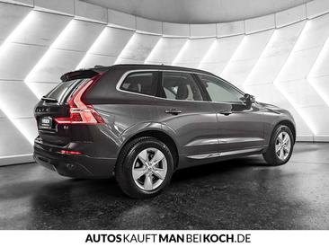 Volvo XC60 B4 Core — photo 3