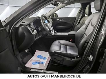 Volvo XC60 B4 Core — photo 5