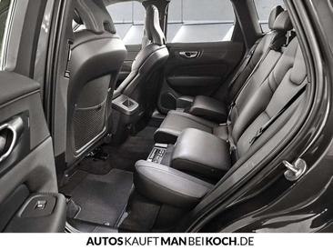Volvo XC60 B4 Core — photo 7