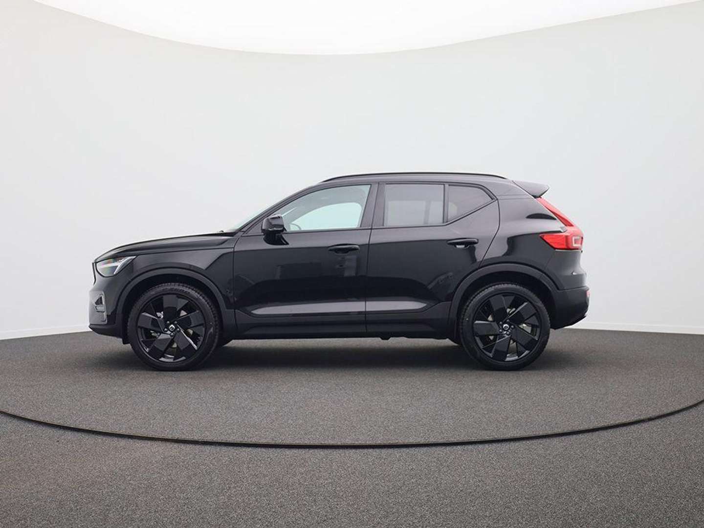Volvo XC40 B4 Plus - 2026 - Joinsteer - #1