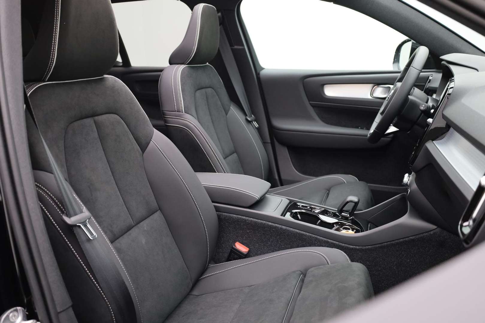 Volvo XC40 B4 Plus - 2026 - Joinsteer - #18
