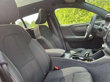 Volvo C40 Recharge PLUS — photo 3