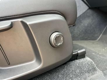 Volvo C40 Recharge PLUS — photo 10