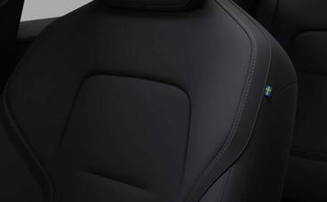 Volvo EX30 P5 Long Range Plus — photo 6