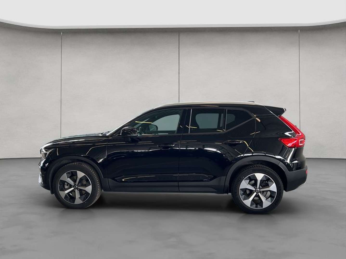 Volvo XC40 B3 Core - 2024 - Joinsteer - #1