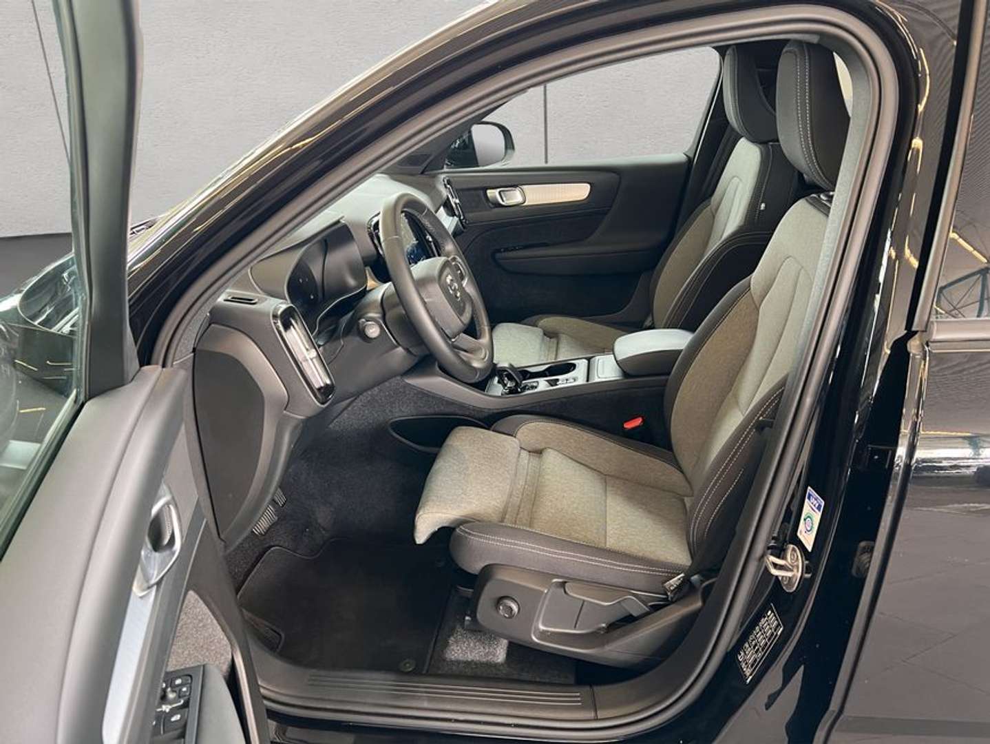 Volvo XC40 B3 Core - 2024 - Joinsteer - #9