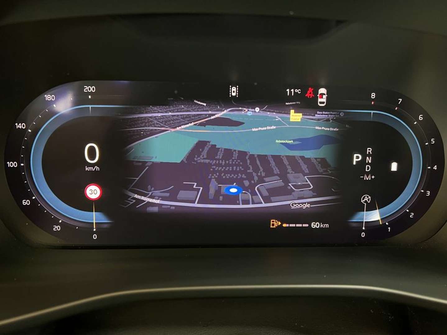 Volvo XC40 B3 Core - 2024 - Joinsteer - #11