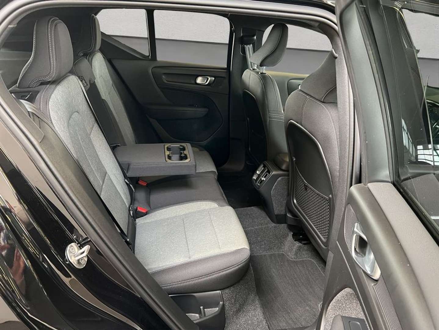 Volvo XC40 B3 Core - 2024 - Joinsteer - #19