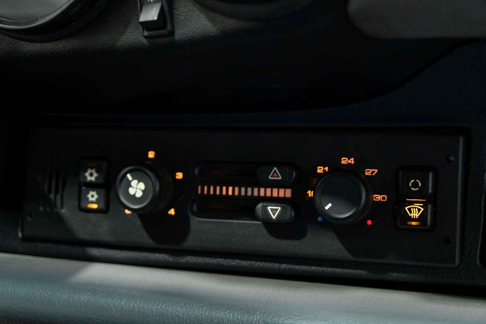 Porsche 993 Carrera 2 - 1994 - Joinsteer - #31