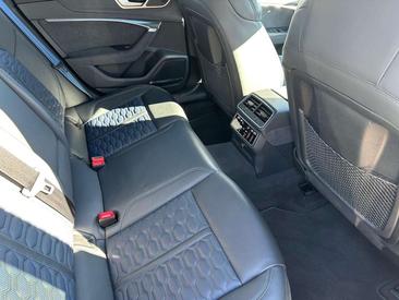 Audi RS6 Performance — photo 17