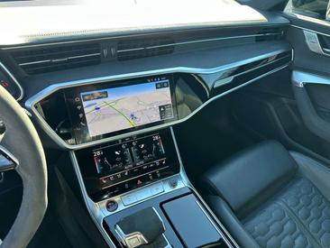 Audi RS6 Performance — photo 19