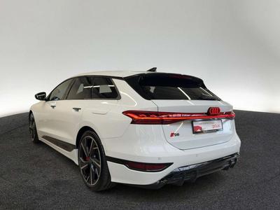 Audi S6 Avant