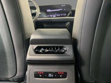 Audi S6 Avant — photo 10
