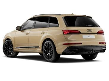 Audi SQ7 SUV — photo 5