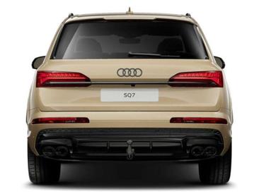 Audi SQ7 SUV — photo 6