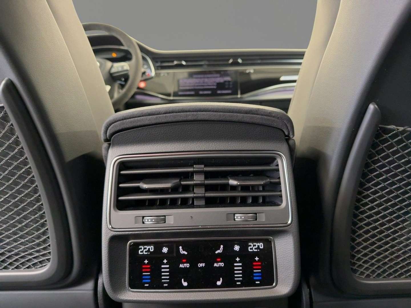 Audi RSQ8 SUV - 2026 - Joinsteer - #10