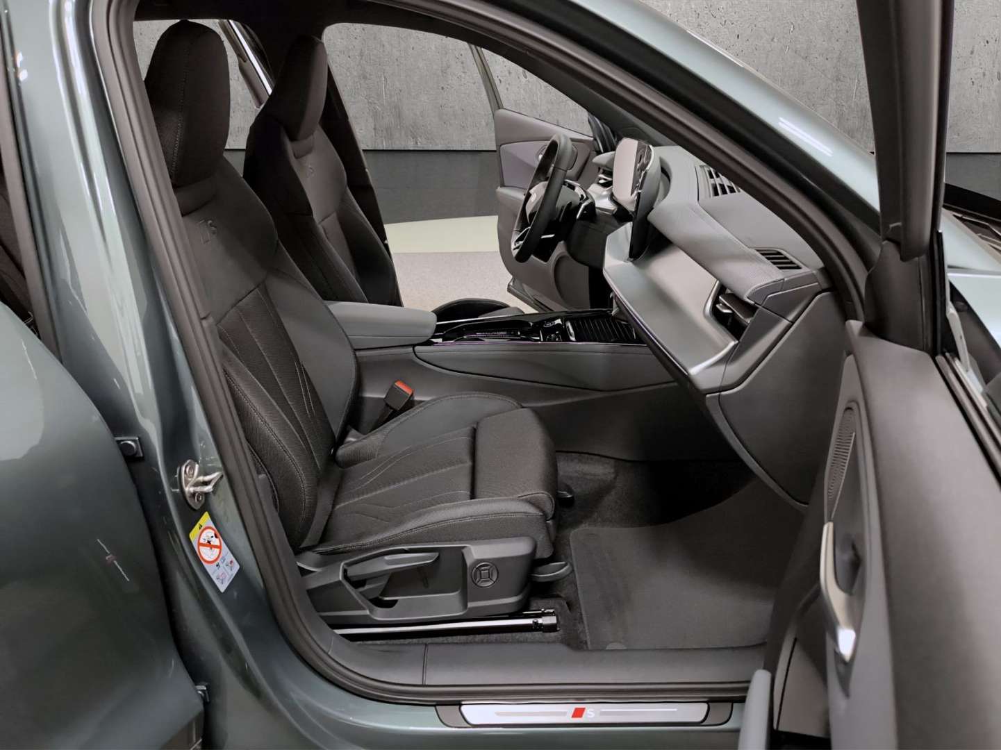 Audi Q3 S Line TFSI - 2026 - Joinsteer - #13
