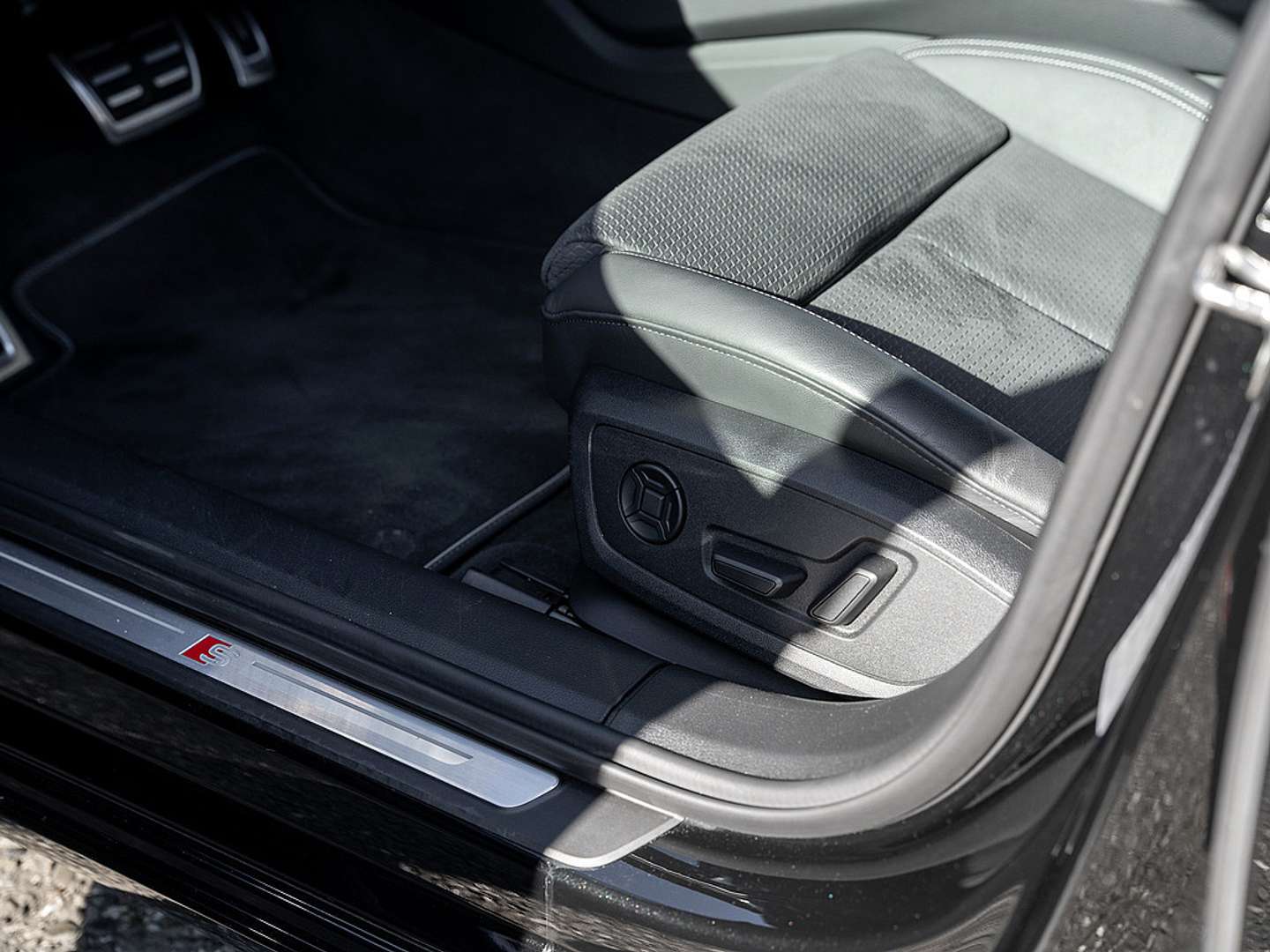 Audi A6 S Line 55 TFSIe - 2023 - Joinsteer - #14
