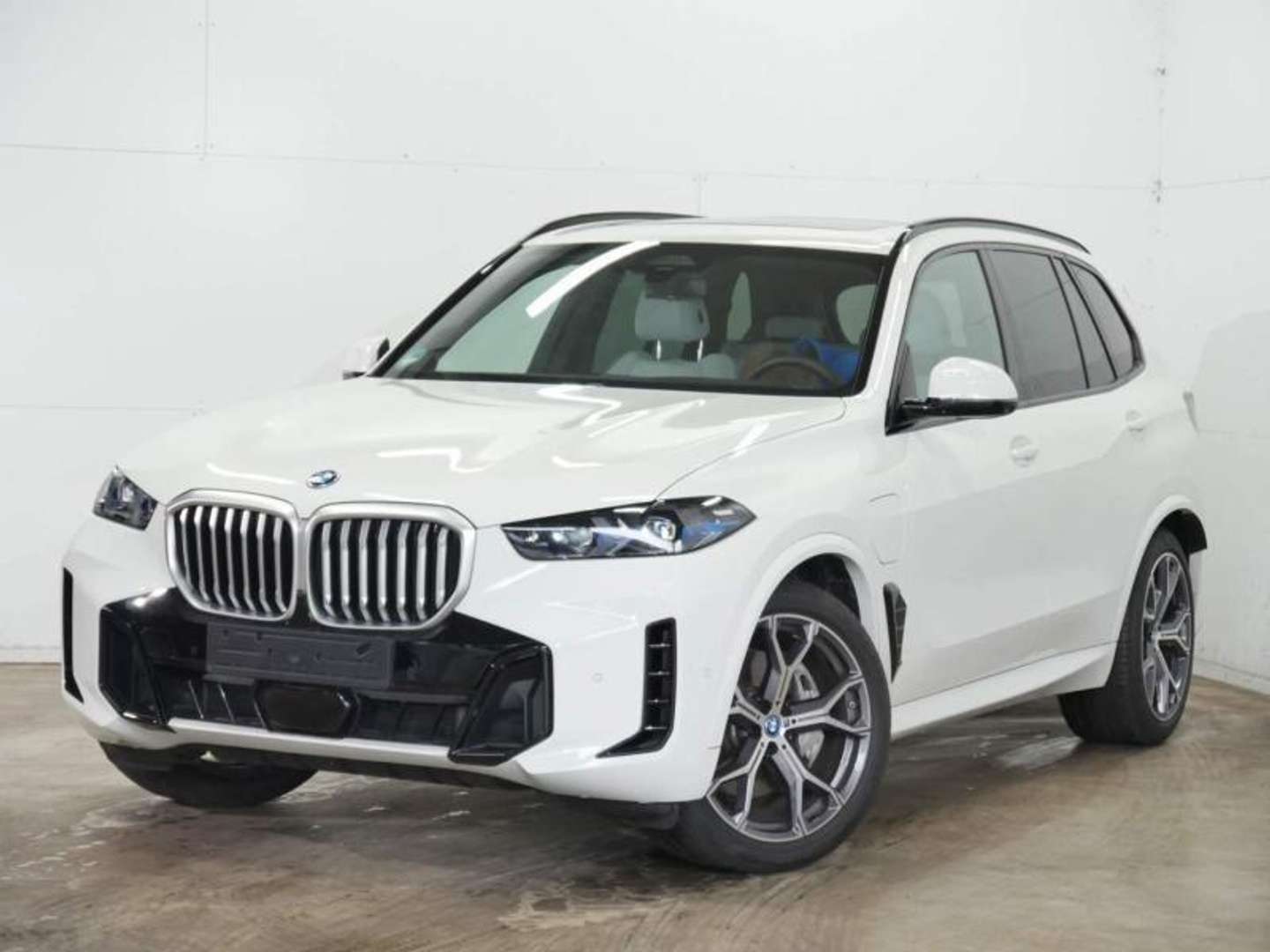 BMW X5 550e M SPORT - 2025 - Joinsteer - #1