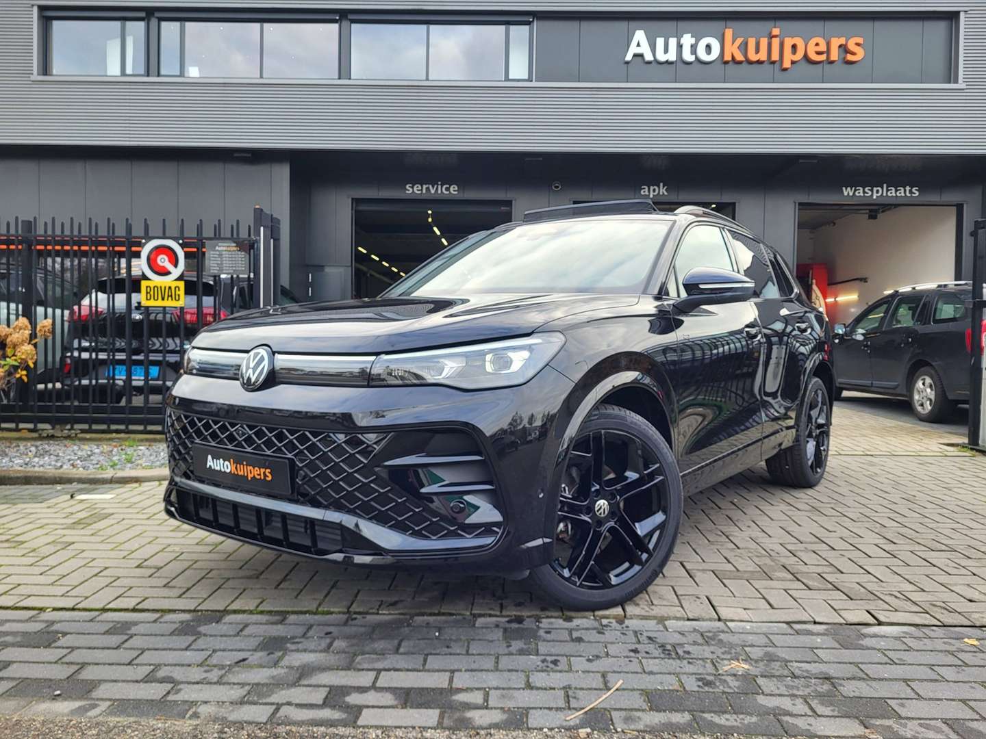 Volkswagen TIGUAN EHybrid R-Line - 2025 - Joinsteer - #1