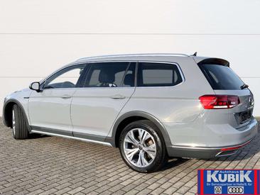 Volkswagen Passat Alltrack TDI 4Motion — photo 3
